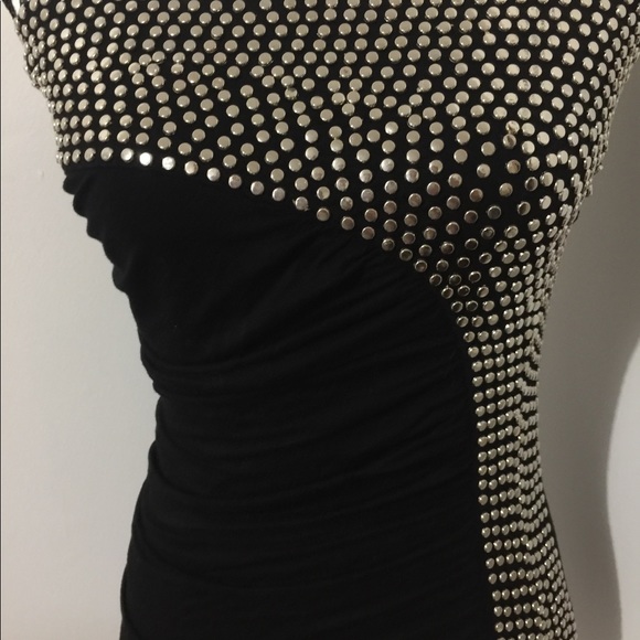 Beautiful top - Picture 5 of 7